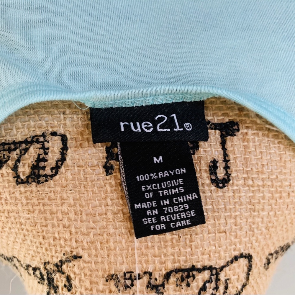 NEW Rue 21 Top - Picture 5 of 6